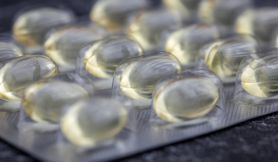 blister, medicine, capsules, liquid, health, healing, blister pack, treatment, heal, capsule, view packaging, gel, packaging, pharmacy
