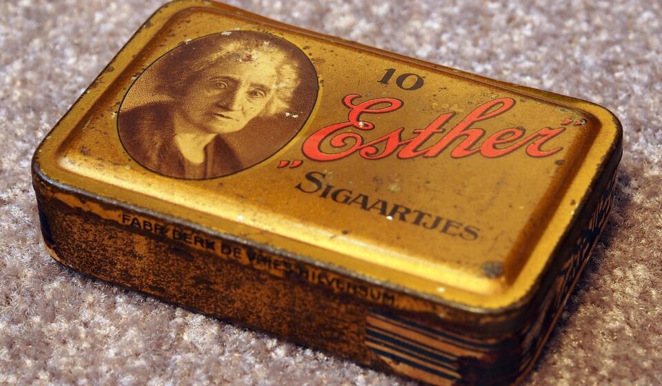 box, metal, old, product, cigar, design, container, storage, shape, weathered, small, package, retro, brown box
