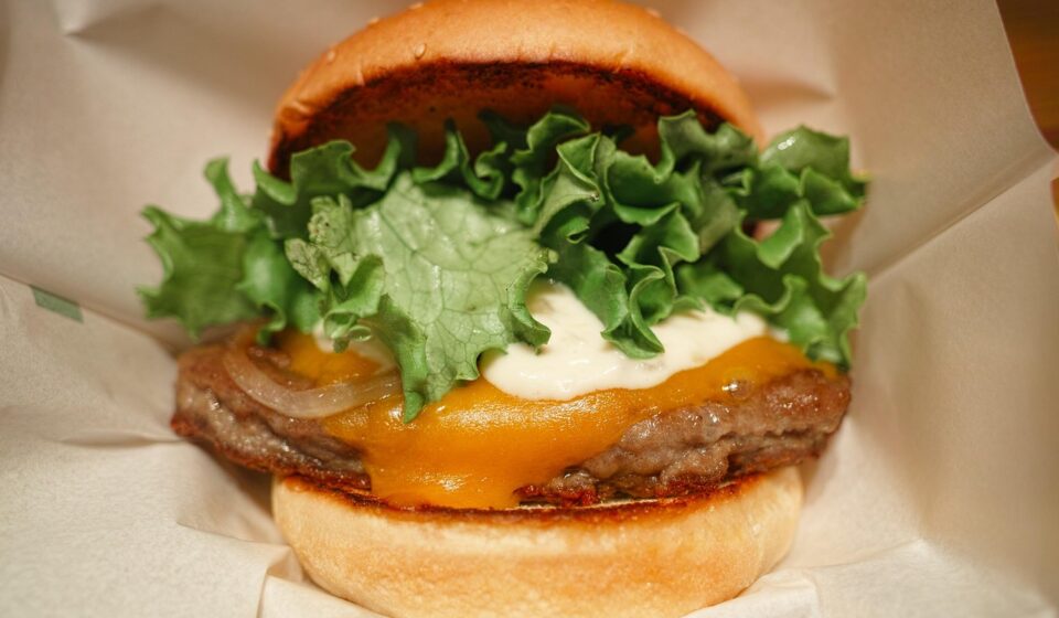 food, restaurant, hamburger, burger, cooking, kuroge wagyu beef cheeseburger, wagyu beef, beef, cheeseburger, cheese, gourmet