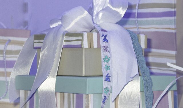 gift, packed up, surprise, wrapped up, wrapping paper, parcel, give a gift, windows wallpaper, packaging, wrap up, free wallpaper, ribbon, give away, free background, 4k wallpaper, cool backgrounds, date of birth, pleasure, wallpaper hd, celebration, desktop backgrounds, greeting card, congratulations, mac wallpaper, happy birthday, congratulation, background, happiness, hd wallpaper, beautiful wallpaper, wishes, fixed, wallpaper 4k, wish, decoration, full hd wallpaper, laptop wallpaper, public holidays, 4k wallpaper 1920x1080, deco