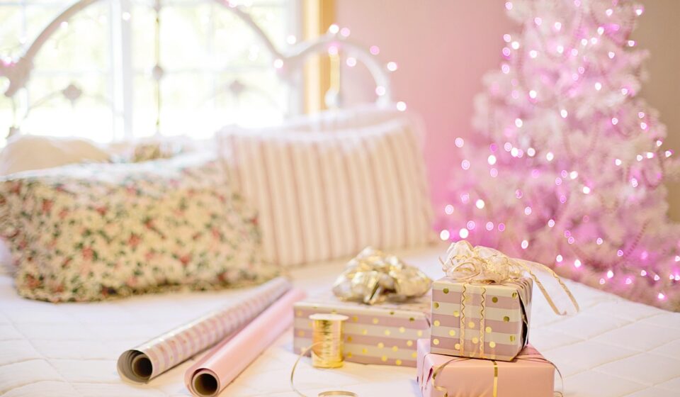 christmas, pink, presents, christmas tree, bedroom, decorations, decoration, home, cosy, wrapping gifts, gift wrapping, lifestyle, christmas, christmas, christmas, christmas, christmas, christmas tree, christmas tree, christmas tree, christmas tree, gift wrapping, gift wrapping, gift wrapping