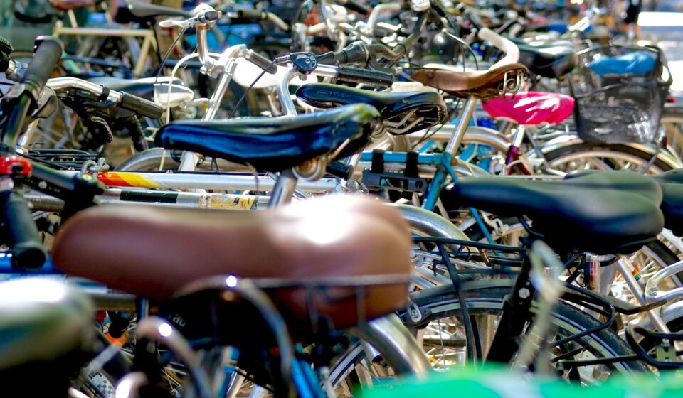 cycles, downtown, bike city, students, mobility, environment, environmentally friendly, urban, to go biking, vehicle, road, city, wheel, saddle, bicycle, traffic, cyclist, university, leipzig, fit, healthy, active