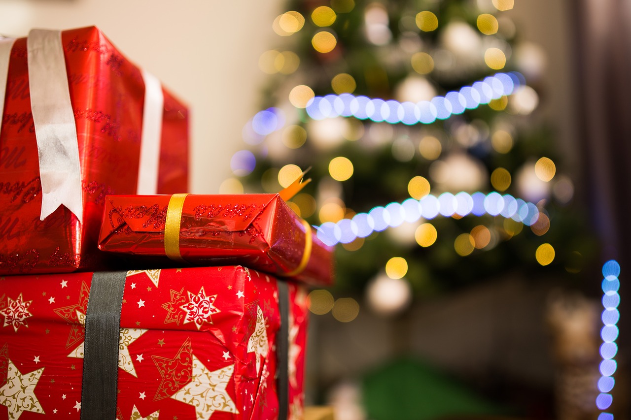blur, bokeh, christmas, close-up, focus, gift, gift wrap, gifts, present, shopping, christmas, christmas, christmas, christmas, gift, gift, gift, gift, gift