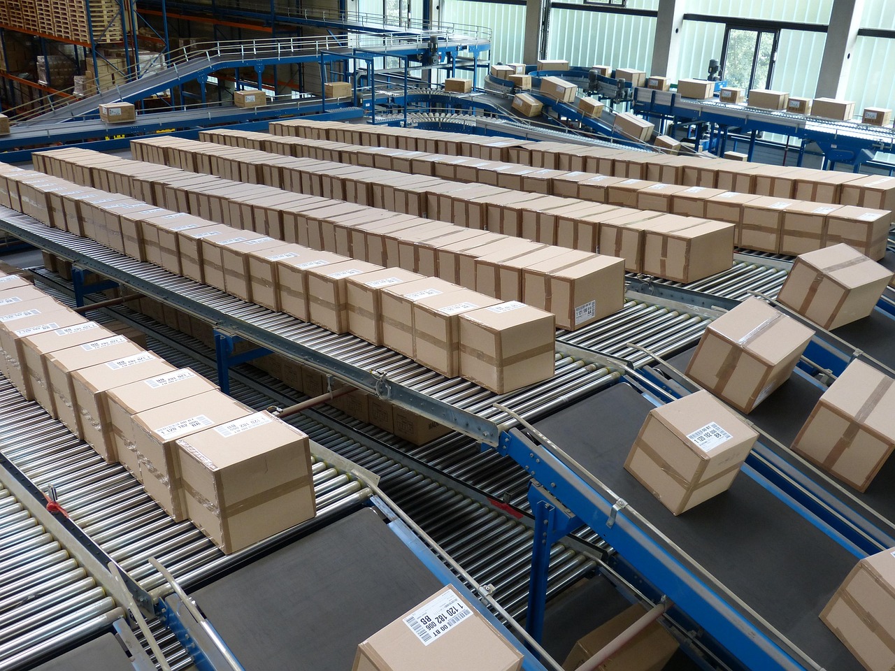 logistics, warehouse, transport, shipment, crane, cargo, freight transport, shelf, central warehouse, high level rack, conveyor belt, package, packaging, conveyor belt, conveyor belt, conveyor belt, conveyor belt, conveyor belt